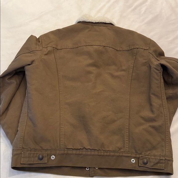 Amazing condition! LEVI'S Men’s Sherpa Lined Trucker Jacket, sz M - Picture 11 of 11